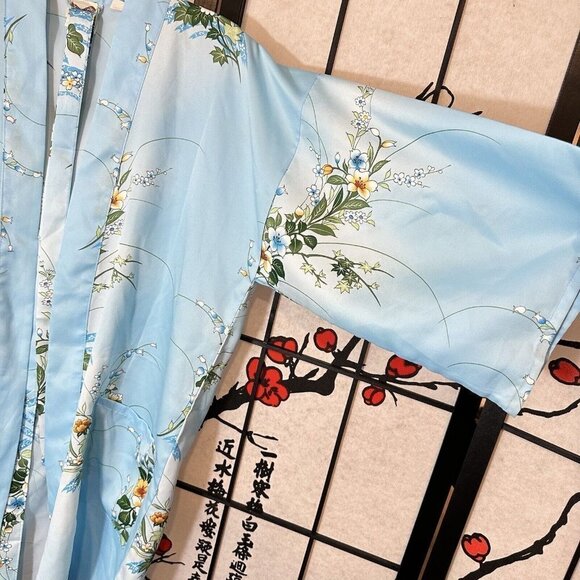 JAPANESE Geisha KIMONO WOMEN'S ROBE GOWN VINTAGE Blue Floral - Picture 3 of 8